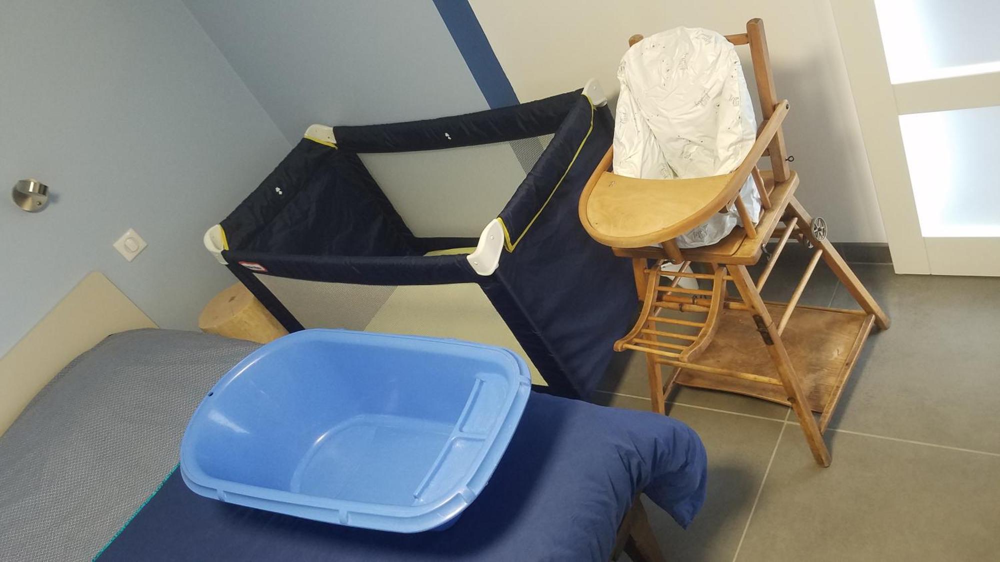 Un Pied Devant L'Autre Sainte-Marie-D'Alvey Esterno foto